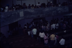 הכנסת ספרי התורה לבית הכנסת המרכזי