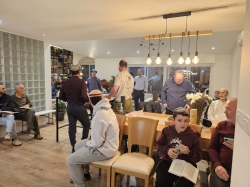 קריאת מגילה בבית קרן ואלעזר שטרן